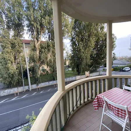 Eucalypti11 - Ampio Ristrutturato Con 3 Camere, 2 Bagni, Terrazzo, Balcone *