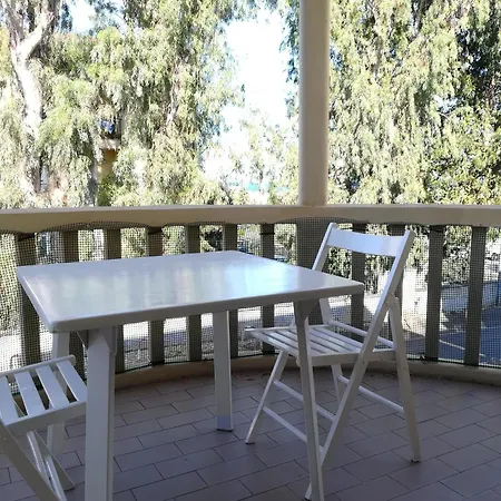 Eucalypti11 - Ampio Ristrutturato Con 3 Camere, 2 Bagni, Terrazzo, Balcone アパート