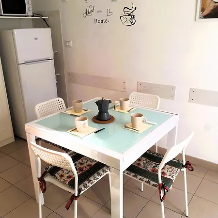 Eucalypti11 - Ampio Ristrutturato Con 3 Camere, 2 Bagni, Terrazzo, Balcone * ロアーノ