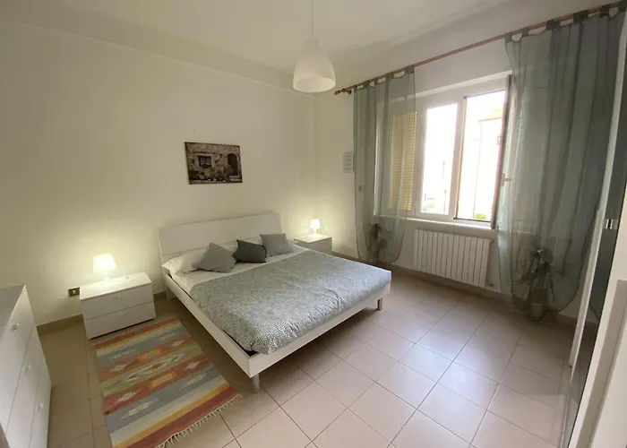 Eucalypti11 - Ampio Ristrutturato Con 3 Camere, 2 Bagni, Terrazzo, Balcone Apartmán